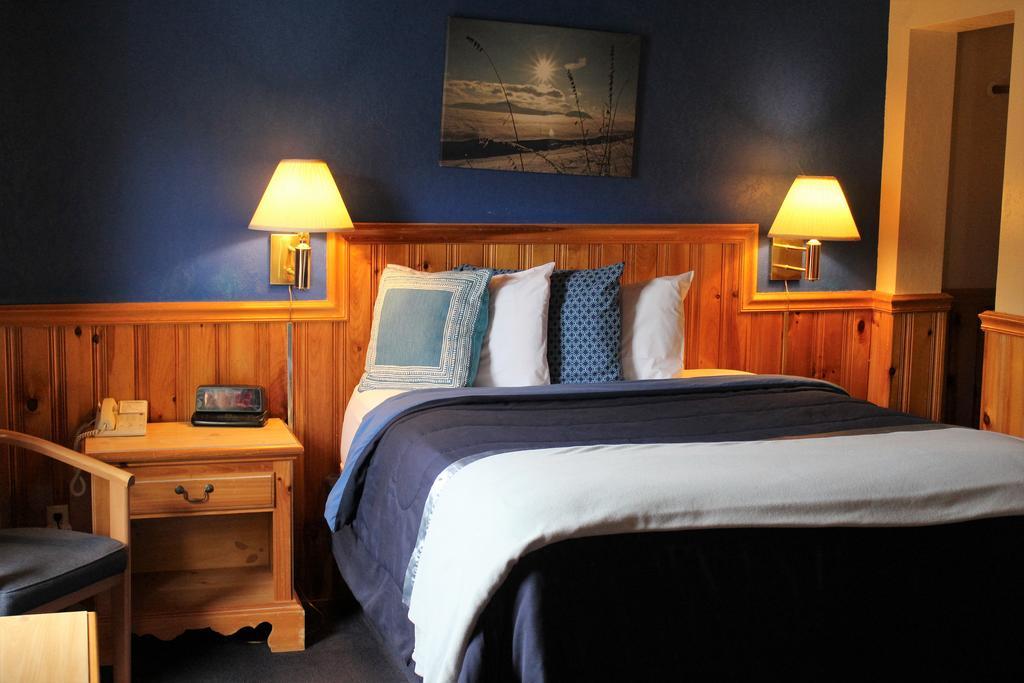 Stone Fence Resort Ogdensburg Εξωτερικό φωτογραφία