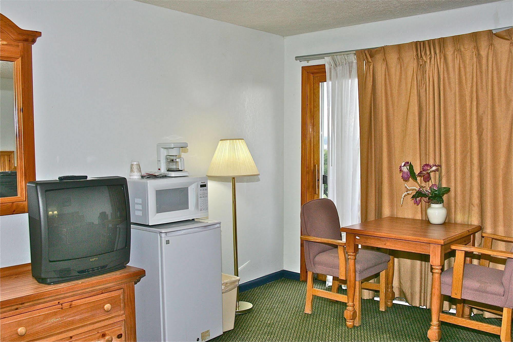 Stone Fence Resort Ogdensburg Εξωτερικό φωτογραφία