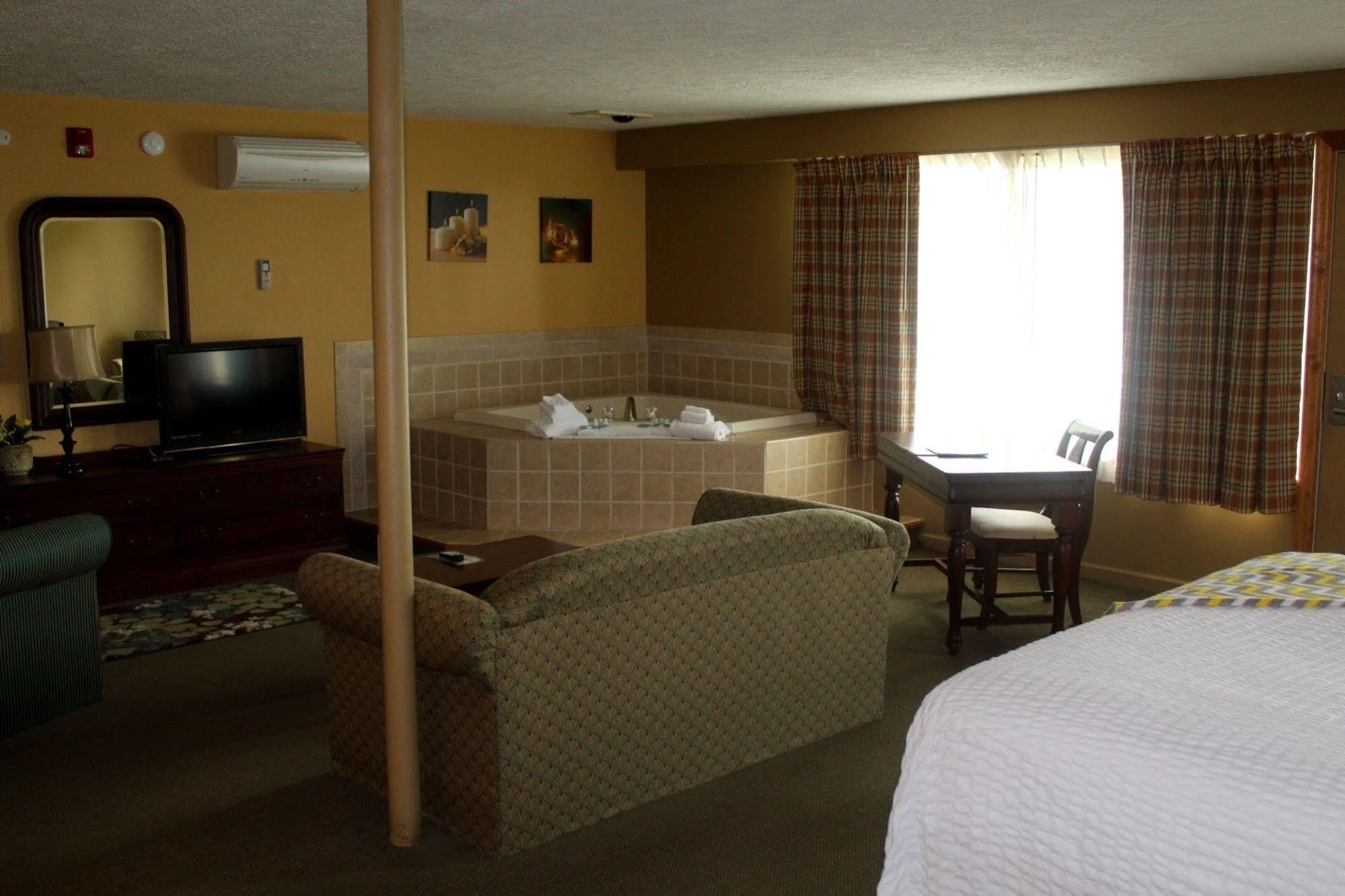 Stone Fence Resort Ogdensburg Εξωτερικό φωτογραφία